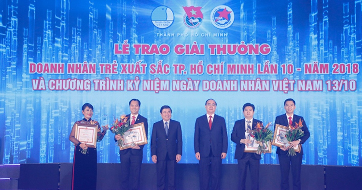 Hiep Phuoc Industrial Park accompanies the 10th Ho Chi Minh City Outstanding Young Entrepreneurs Award Ceremony - 2018 | Hiep Phuoc Industrial Park Joint Stock Company