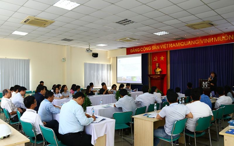 Chào Mừng Đoàn Học Viên Đại Học Fulbright Việt Nam Đến Tham Quan Khu Công Nghiệp Hiệp Phước | Hiep Phuoc Industrial Park Joint Stock Company