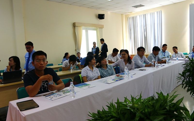 Chào Mừng Đoàn Học Viên Đại Học Fulbright Việt Nam Đến Tham Quan Khu Công Nghiệp Hiệp Phước | Hiep Phuoc Industrial Park Joint Stock Company