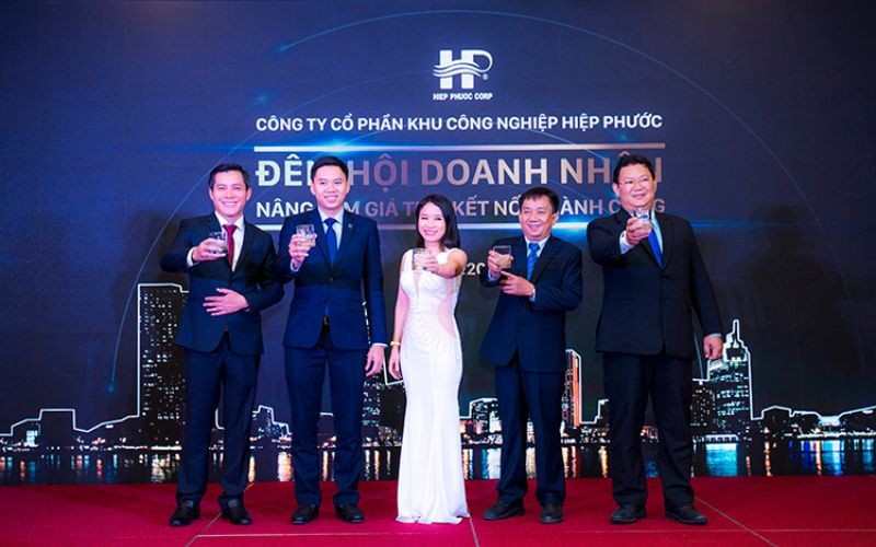 Đêm Hội Doanh Nhân Kcn Hiệp Phước 2018 “Nâng Tầm Giá Trị - Kết Nối Thành Công” | Hiep Phuoc Industrial Park Joint Stock Company