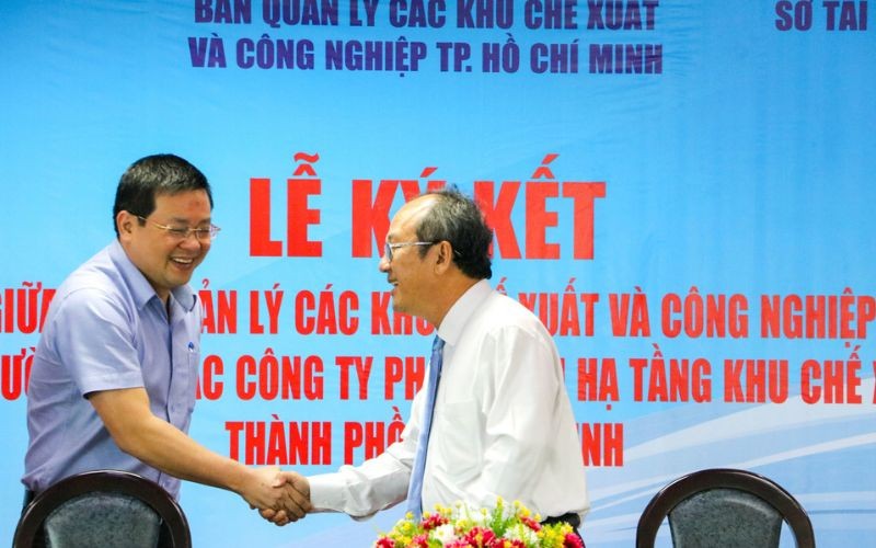 Hình Ảnh Lễ Ký Kết Quy Chế Phối Hợp Hepza - Sở Xây Dựng - Sở Tài Nguyên - Môi Trường | Hiep Phuoc Industrial Park Joint Stock Company