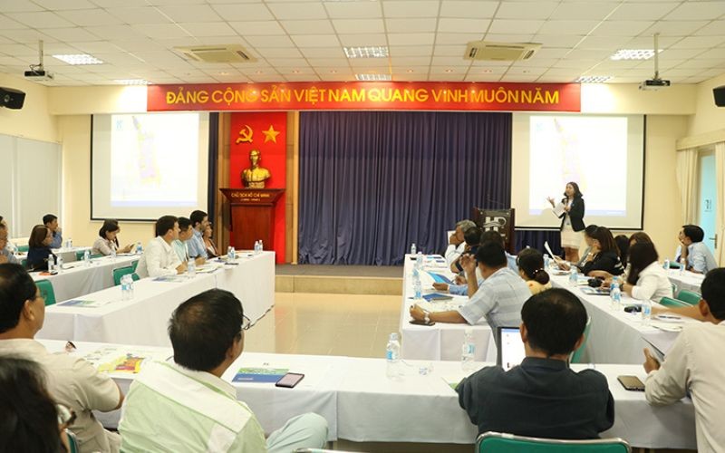 Hipc Tiếp Đoàn Đại Biểu Tham Gia Diễn Đàn Tư Vấn Khu Vực “Đổi Mới Cho Các Khu Kinh Tế Khỏe Mạnh Và Phát Triển Khu Vực Biên Giới Trong Tiểu Vùng Sông Mekong Mở Rộng” | Hiep Phuoc Industrial Park Joint Stock Company