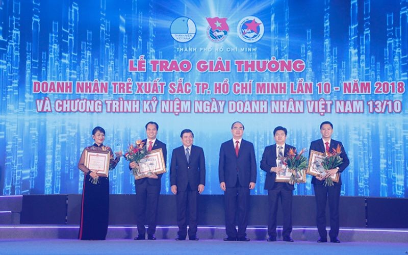 Khu Công Nghiệp Hiệp Phước Đồng Hành Cùng Lễ Trao Giải Thưởng Doanh Nhân Trẻ Xuất Sắc Tp. Hcm Lần 10 - Năm 2018 | Hiep Phuoc Industrial Park Joint Stock Company