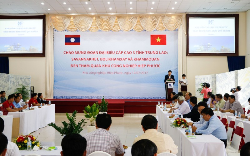High-Level Delegation From 3 Provinces In Lao Pdr To Visit And Work In Hiep Phuoc Industrial Park