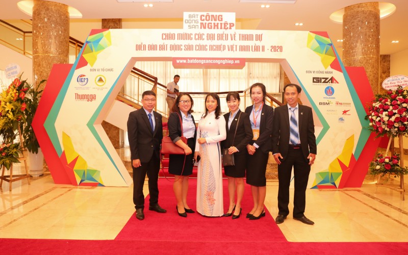 HIPC attends Vietnam Industrial Real Estate Forum 2020