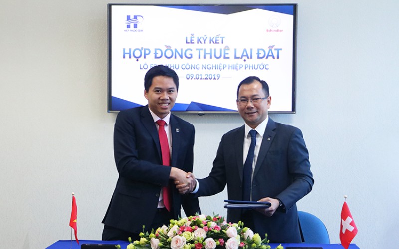 The event marked a strong partnership between HIPC and Schindler Vietnam Co., Ltd.